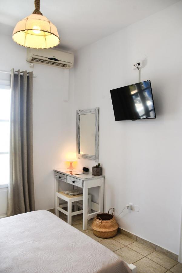 Fisheye Rooms Páros Dış mekan fotoğraf